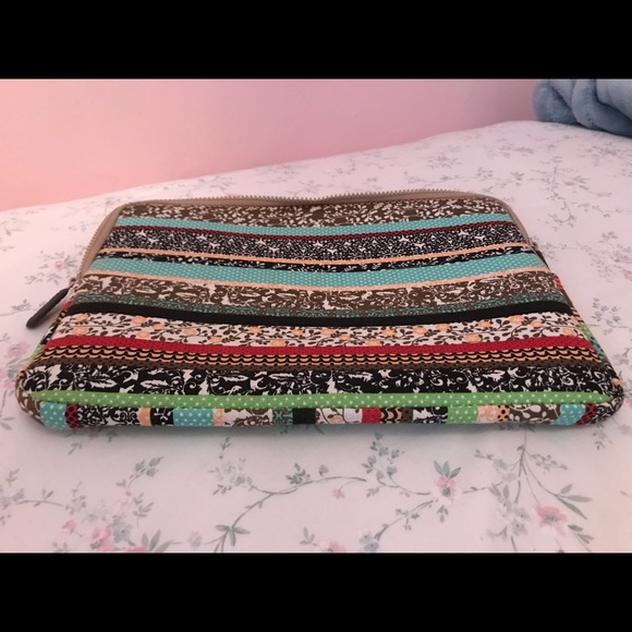 Laptop case 12x9 - Picture 2 of 3